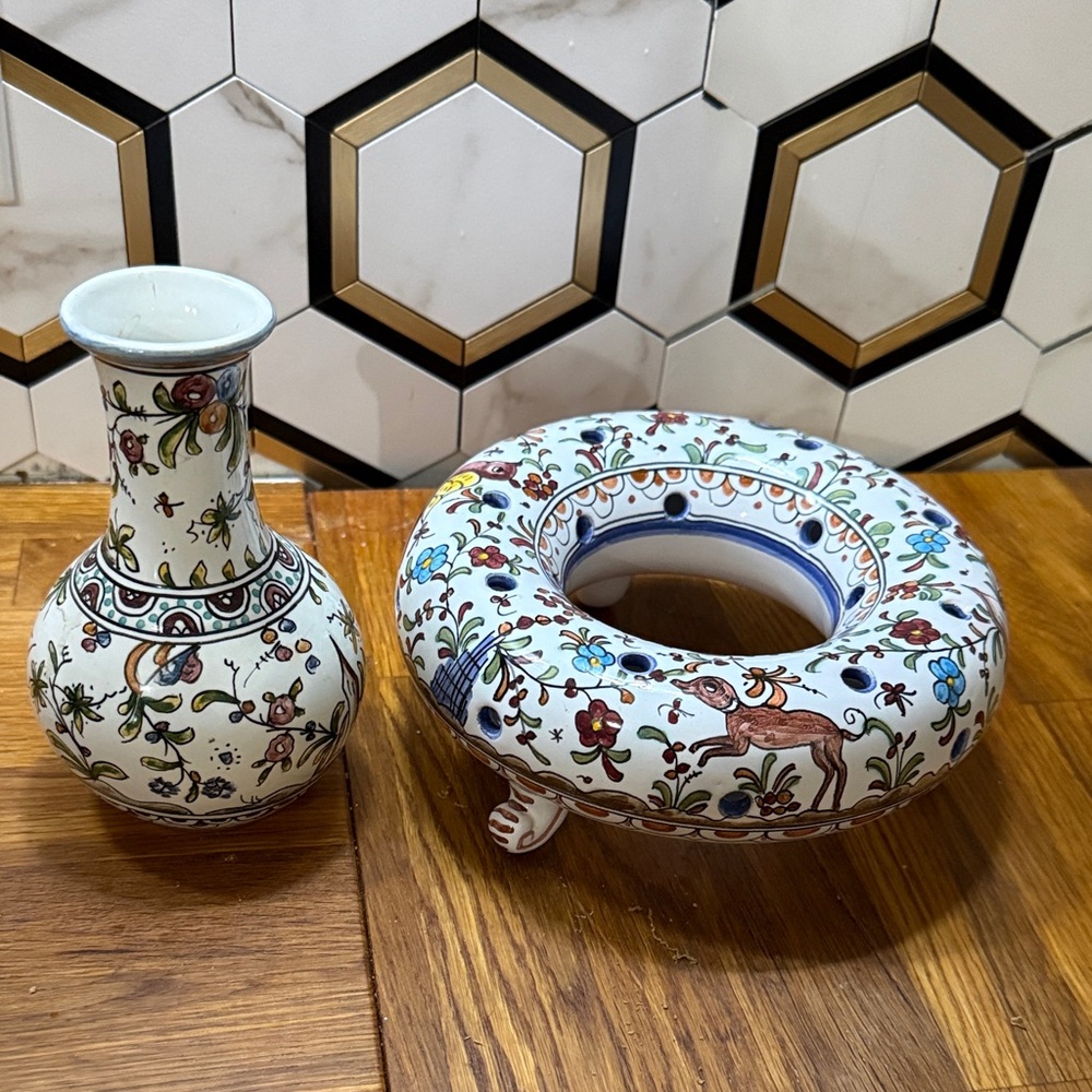Floral Ceramic Vase and Frog Set